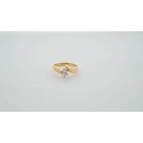 Estate Sale Vintage 14k Yellow Gold Diamond Engagement Ring 0.40 TCW